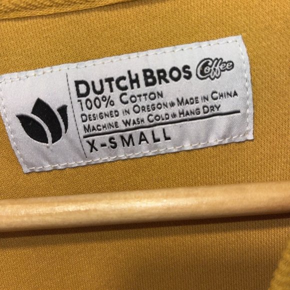 Dutch Bros Coffee Sweater Mens Size XS Yellow Sweatshirt Fleece Logo Crew Neck - Picture 2 of 7